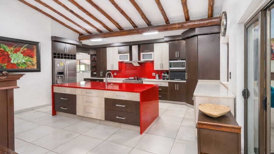 To Let 5 Bedroom Property for Rent in Schoemansville North West